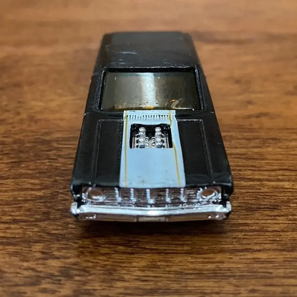 HOT WHEELS 1965 Ford Ranchero Truck Multipack Exclusive 2010 Release